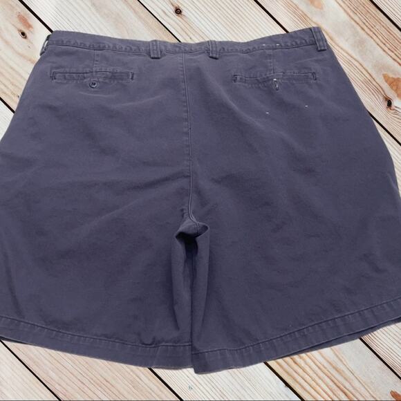 GAP Mens 42 Relaxed Fit Blue Pleated Cotton Shorts - Picture 2 of 4